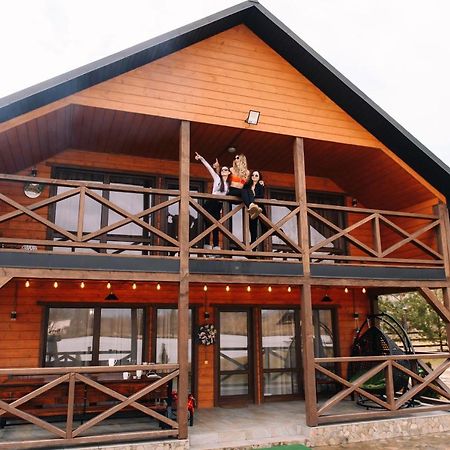 Перлина Буковини Lipovans Luaran gambar