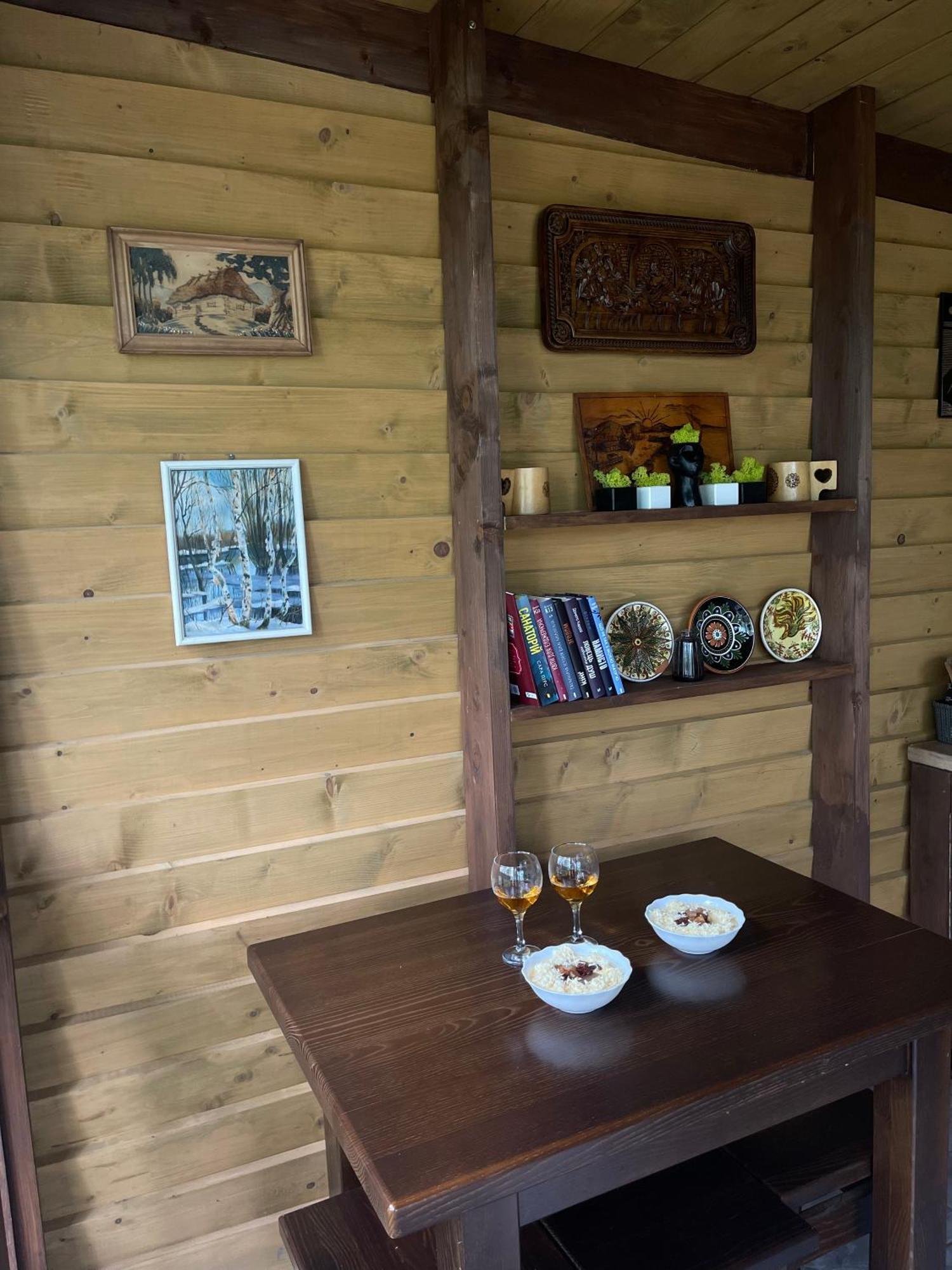 Перлина Буковини Lipovans Luaran gambar
